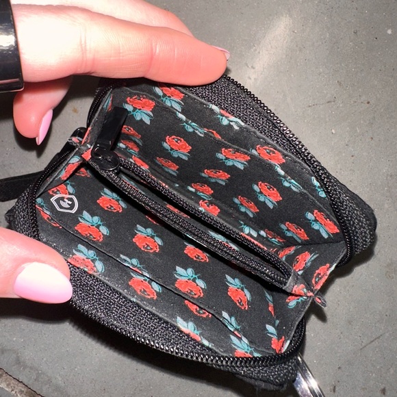 Floral Black Coin Purse - Vera Bradley - Picture 2 of 4